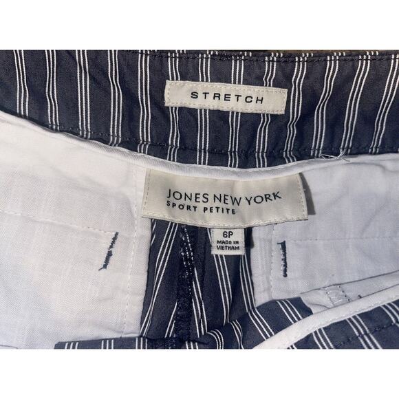 Bermuda Shorts Jones New York Sport Minimalist Sz 6 Petite Blue Flat Front Short - Picture 3 of 5